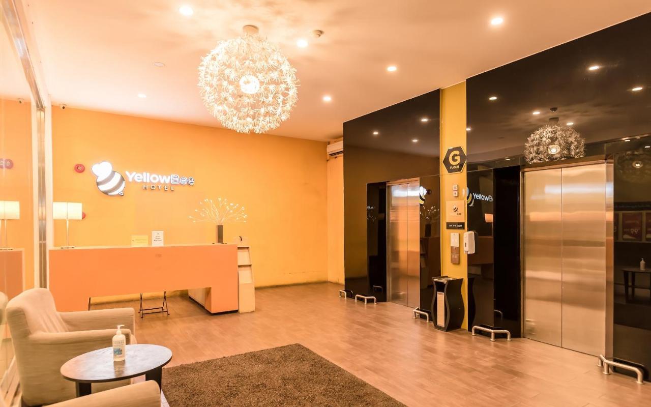 Yellow Bee Tangerang Extérieur photo